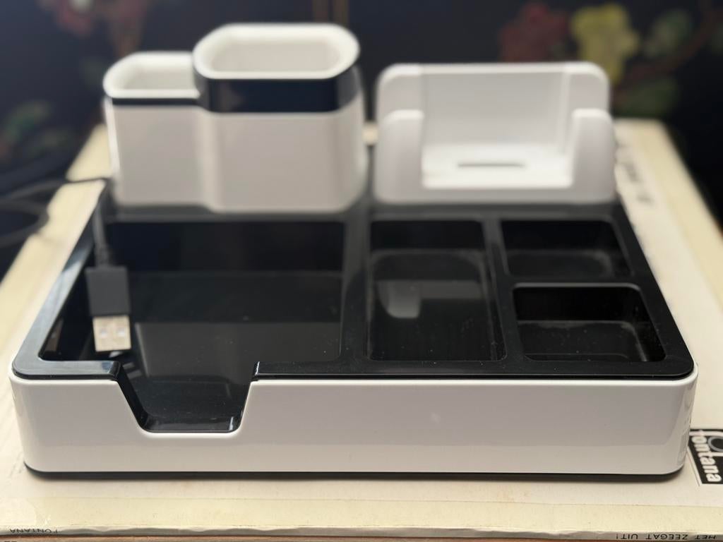 Bureau-Organizer, Enlèvement, Utilisé