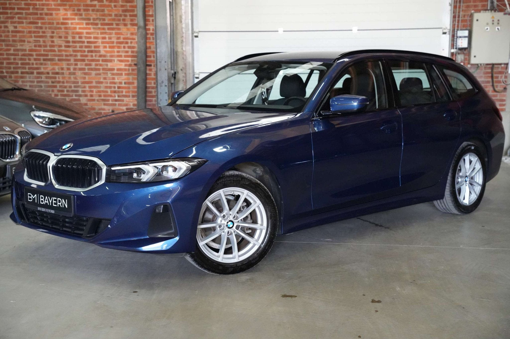 BMW 318 dA Automaat Garantie Facelift, Auto's, Automaat, 4 cilinders, Blauw, Bi-Xenon koplampen