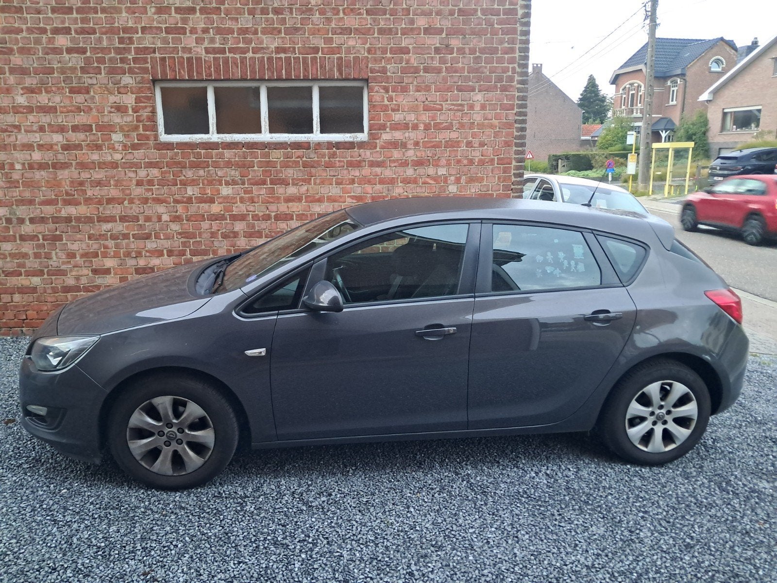 Opel Astra 1.4, Argent ou Gris, Achat, Euro 6, Boîte manuelle