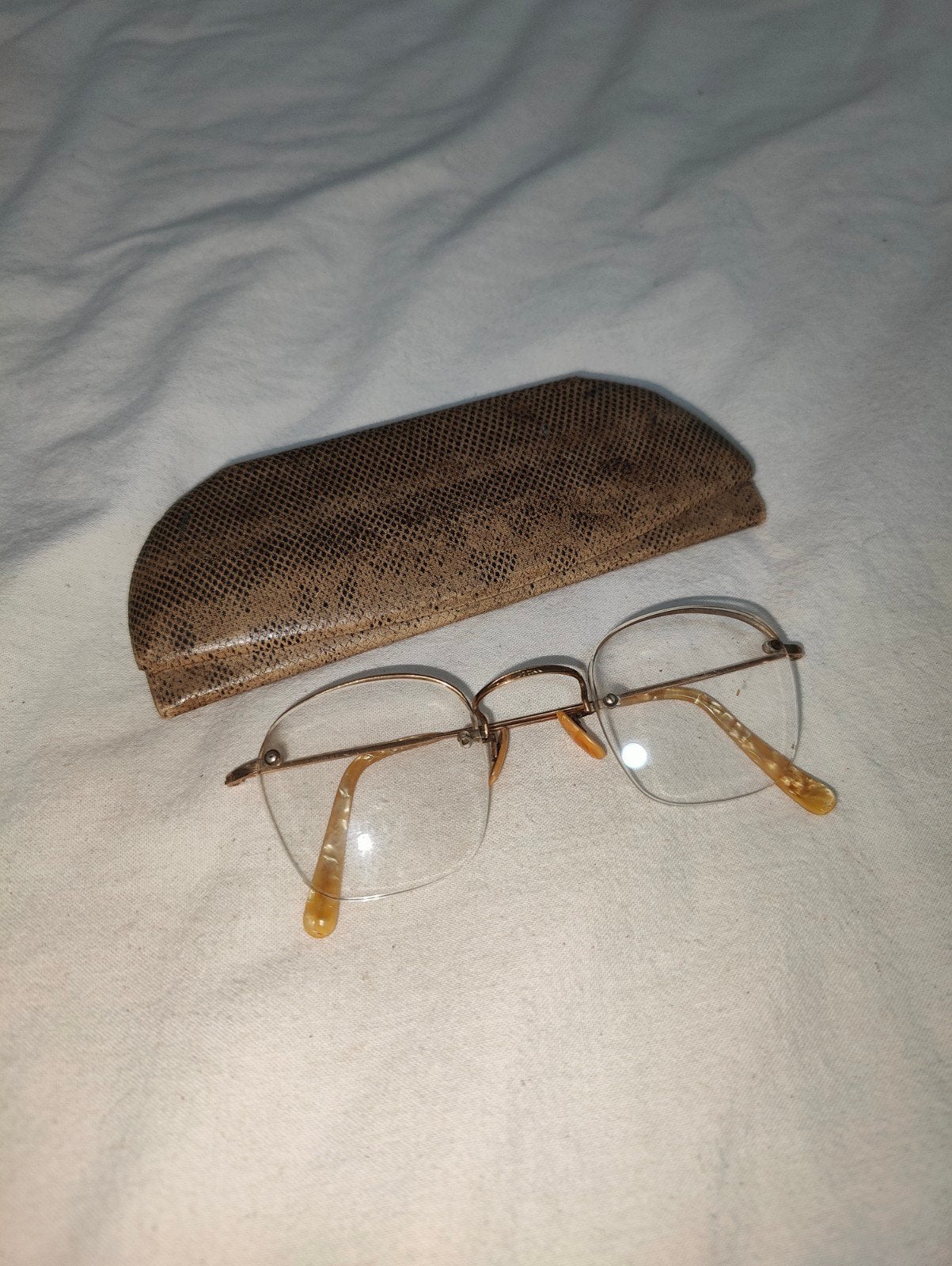 Antieke vintage gouden glazen, Ophalen, Goud