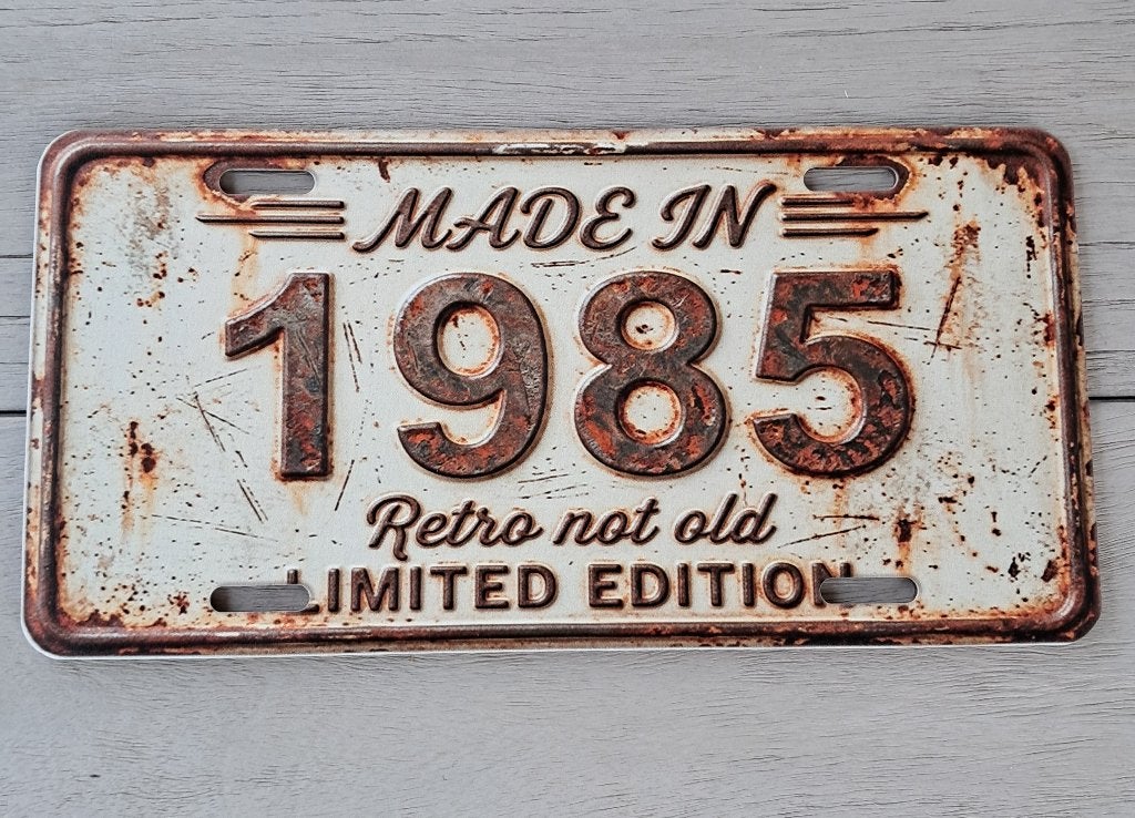 1985 vintage look bord, Ophalen of Verzenden