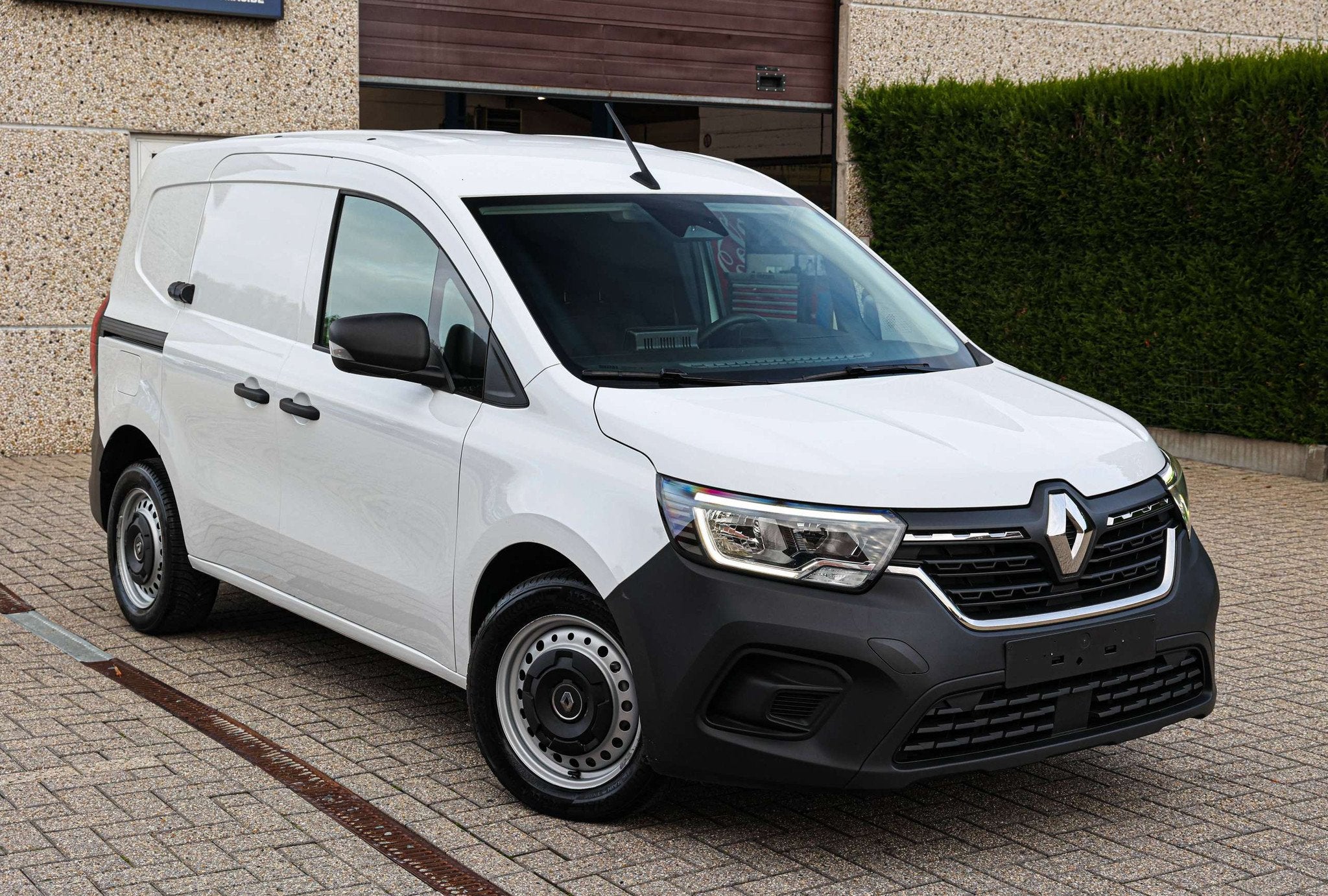 Renault Kangoo BENZINE*CRUISE-CONTROLE*APPLE-CARPLAY*PARKEER, Auto's, Voorwielaandrijving, 75 kW, Gebruikt, 4 cilinders