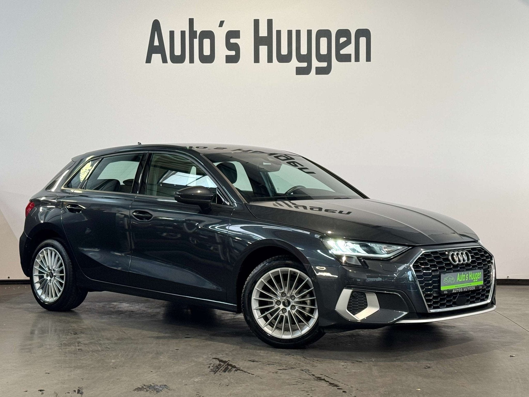 Audi A3 TFSI Sportback S-tronic (bj 2022, automaat), Automaat, Stof, Gebruikt, Bi-Xenon koplampen