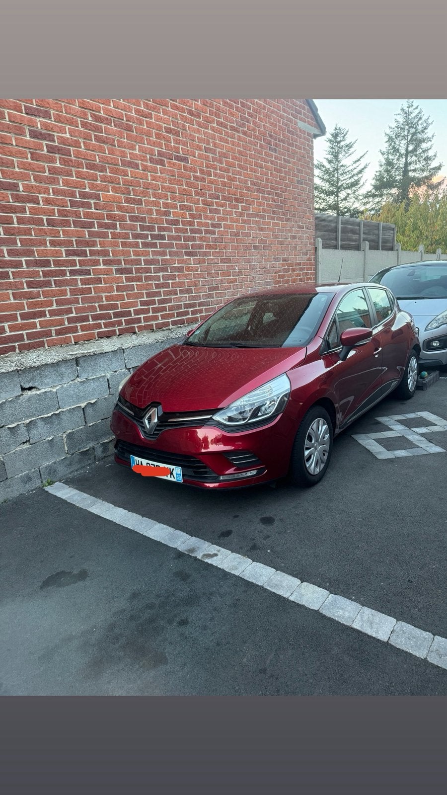 Clio 4 2018, Rouge, Achat, Boîte manuelle, Noir