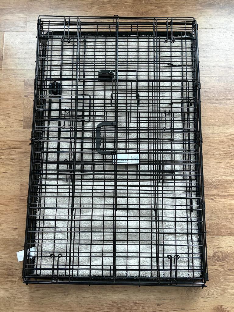 Hondenbench (zwart) (+/- L90xB57xH64 cm)., Enlèvement, Comme neuf