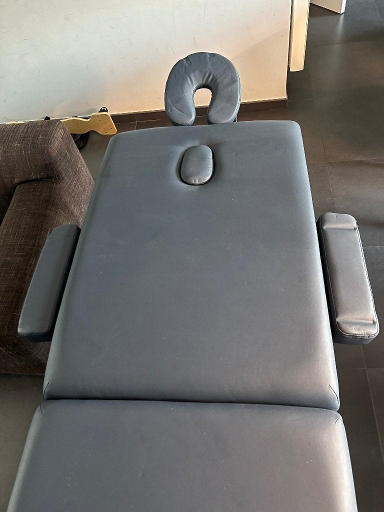 Massagetafel, Ophalen, Zo goed als nieuw, Massagetafel