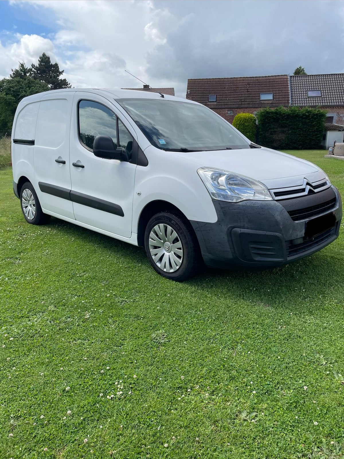 Citroën berlingo 3 places  1.6 hdi 187000km 2015 euro5b, Achat, Citroën, Particulier, Caméra de recul