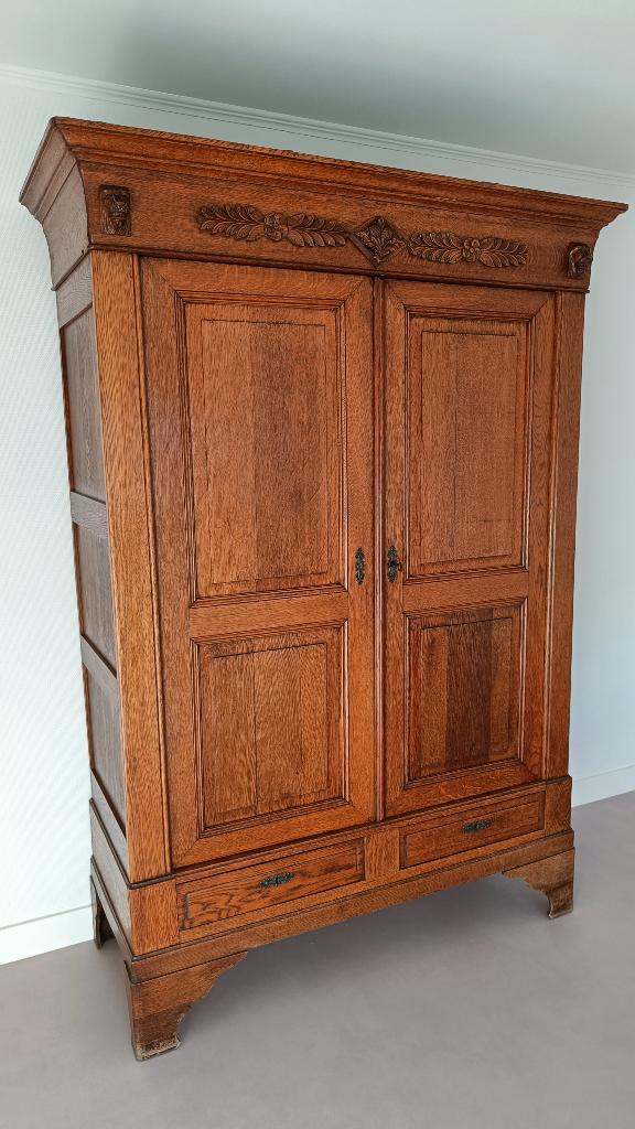 Oude massief houten hal of kleerkast, Antiek en Kunst, Ophalen