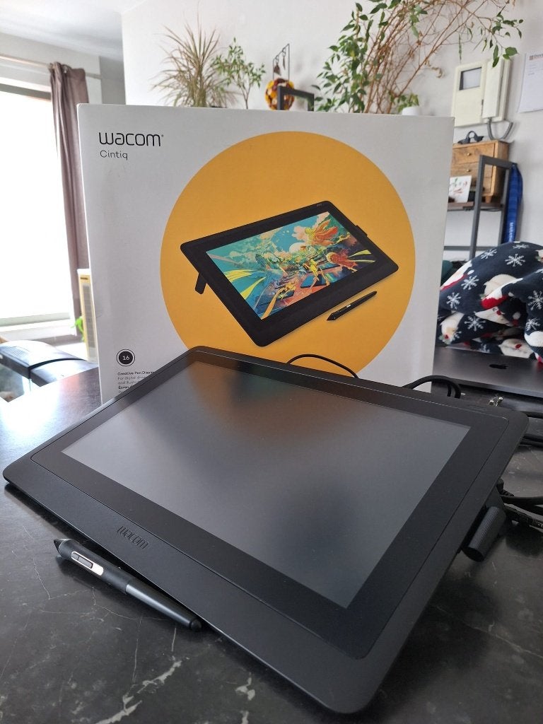 Wacom Cintiq 16 – Tekentablet 15.6 inch - zo goed als nieuw, Computers en Software, Tekentablets, Zo goed als nieuw, Bedraad, Ophalen of Verzenden