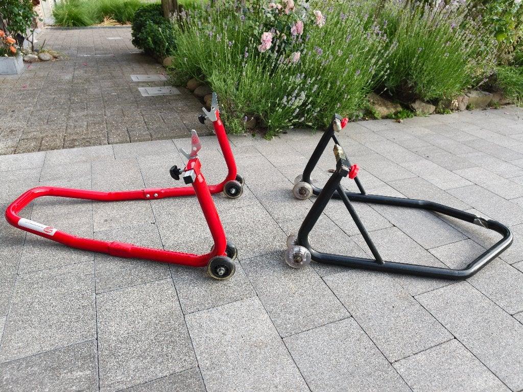 Set paddock stands motor, Motoren, Ophalen