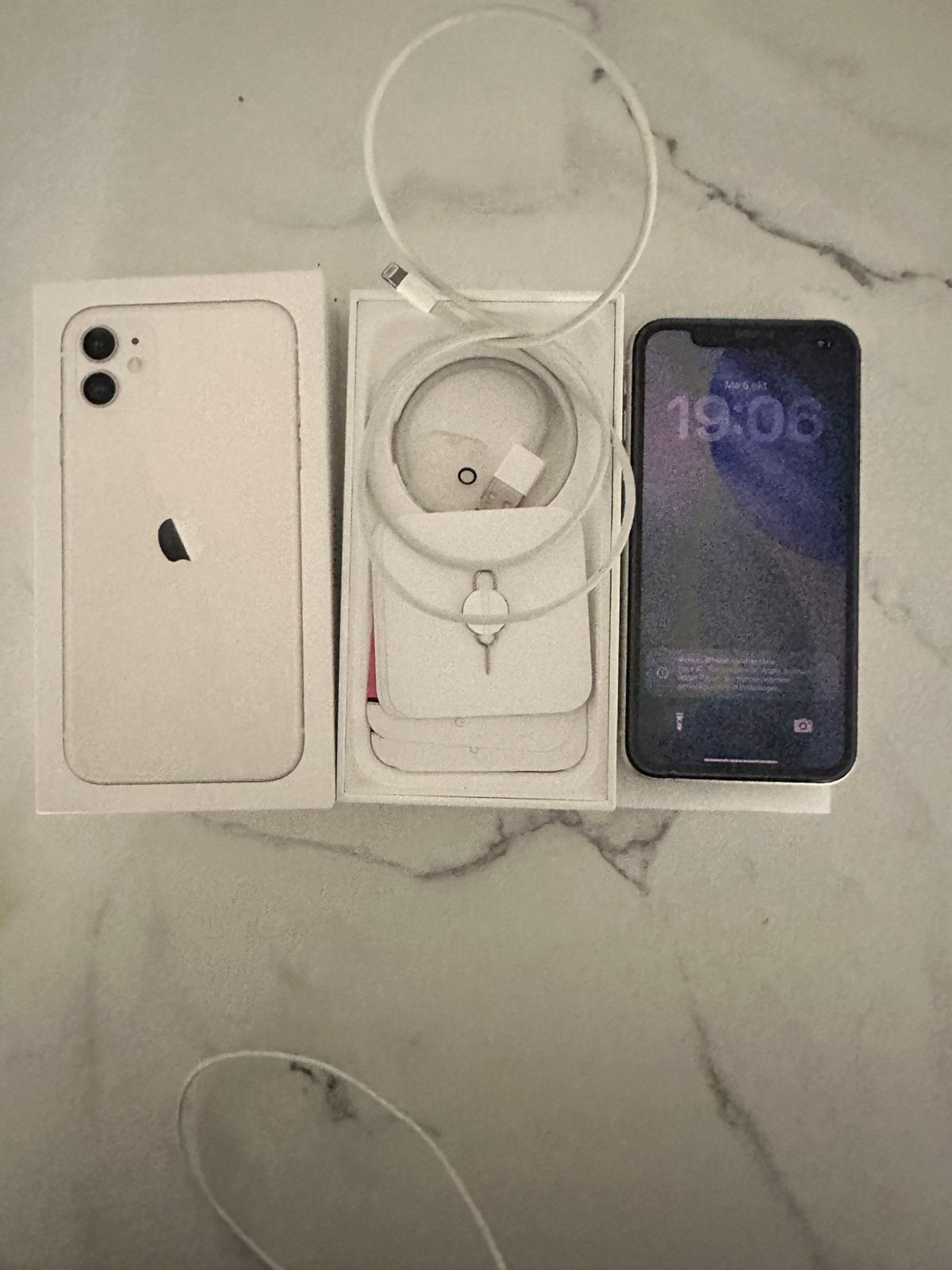 iPhone 11, Enlèvement, Comme neuf, IPhone 11