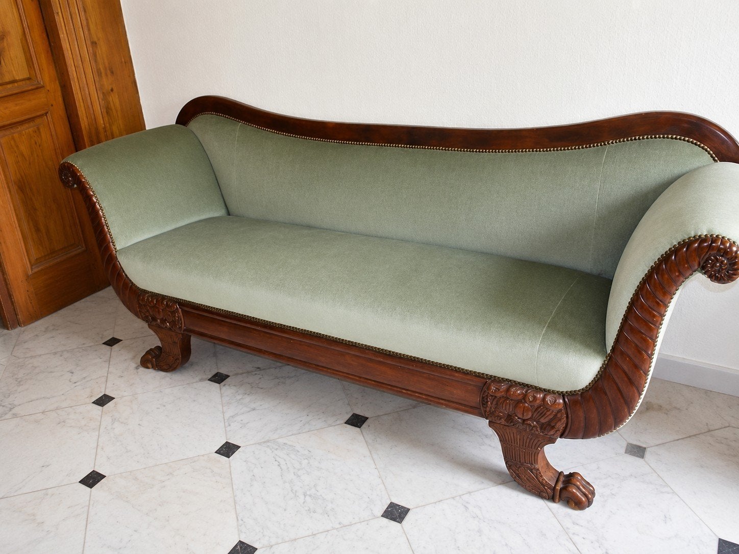Divan, sièget Biedermeier vers 1840. Allemagne, Enlèvement