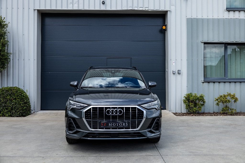 Audi Q3 PHEV 45 TFSI | S LINE | PANO DAK | TREKHAAK | LED, Auto's, Audi, Bedrijf, Te koop, Q3, Trekhaak, Hybride Elektrisch/Benzine