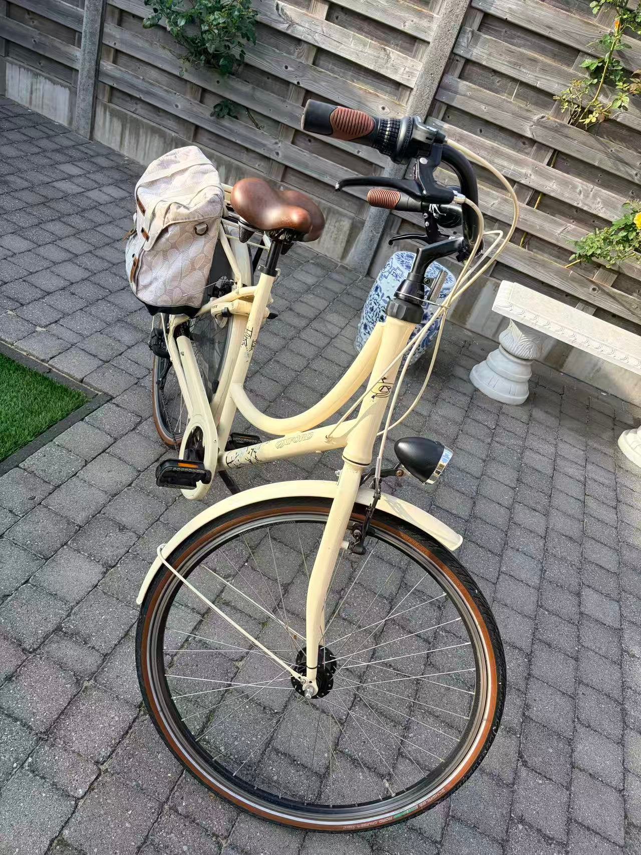 Damesfiets - 2400 Mol, Ophalen, Zo goed als nieuw