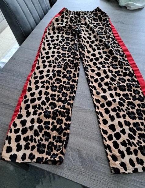 LolaLiza losse broek met panterprint Small, Kleding | Dames, Broeken en Pantalons, Ophalen of Verzenden, Zo goed als nieuw, Maat 36 (S)