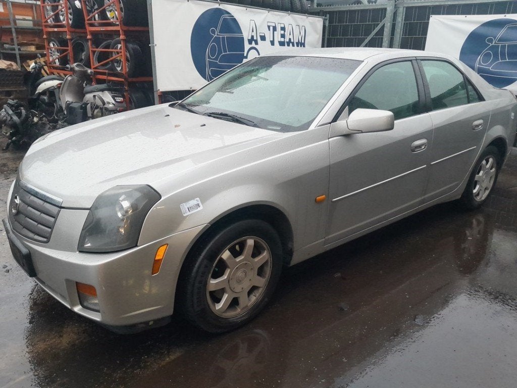 VITRE AVANT GAUCHE Cadillac CTS I (01-2002/09-2007), Cadillac, General Motors Germany GmbH, Utilisé, Chevrolet.europe@gm.com