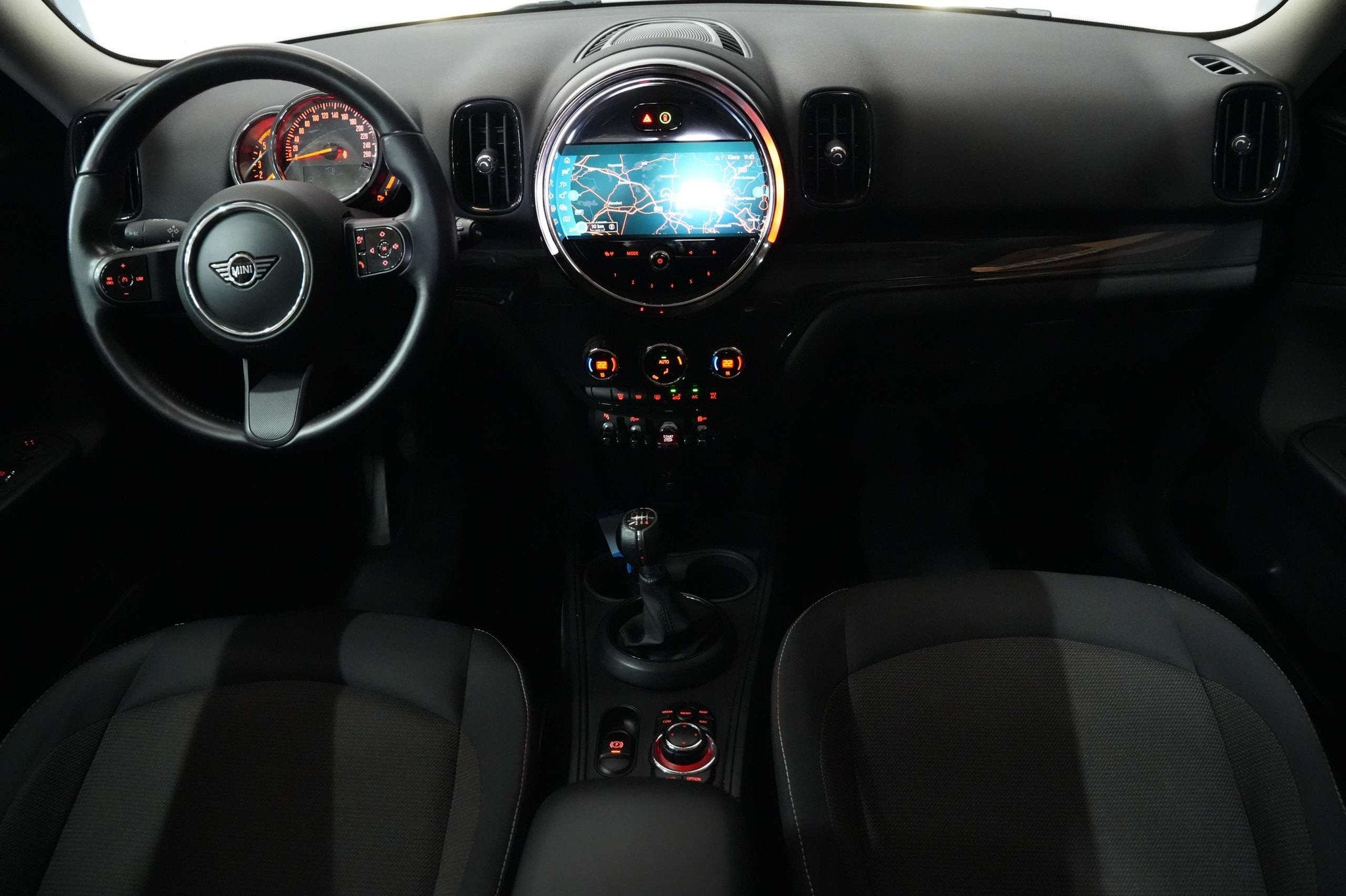 Mini Cooper D Countryman One D EURO 6d Garantie, Auto's, Bi-Xenon koplampen, Stof, Gebruikt, Countryman