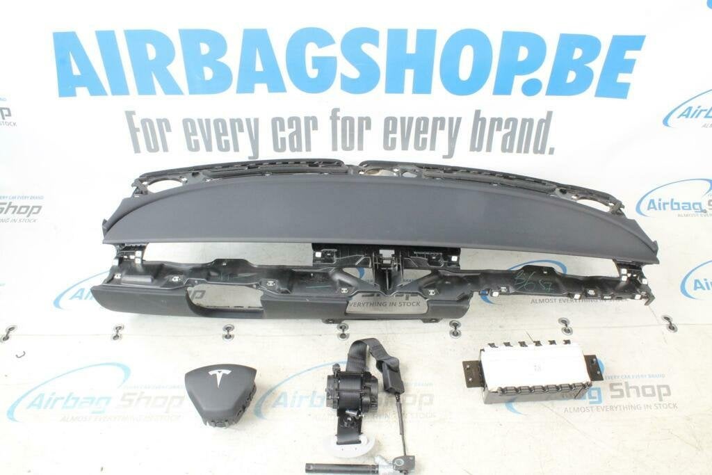 Airbag kit – Tableau de bord Tesla Model Y (2019-…), Enlèvement ou Envoi, Utilisé