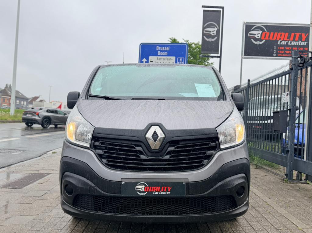 Renault Trafic Lichte Vracht 2019 125dkm 3zitpl. Navi Pdc, Auto's, Testrit aan huis, Stof, 170 g/km, Euro 6