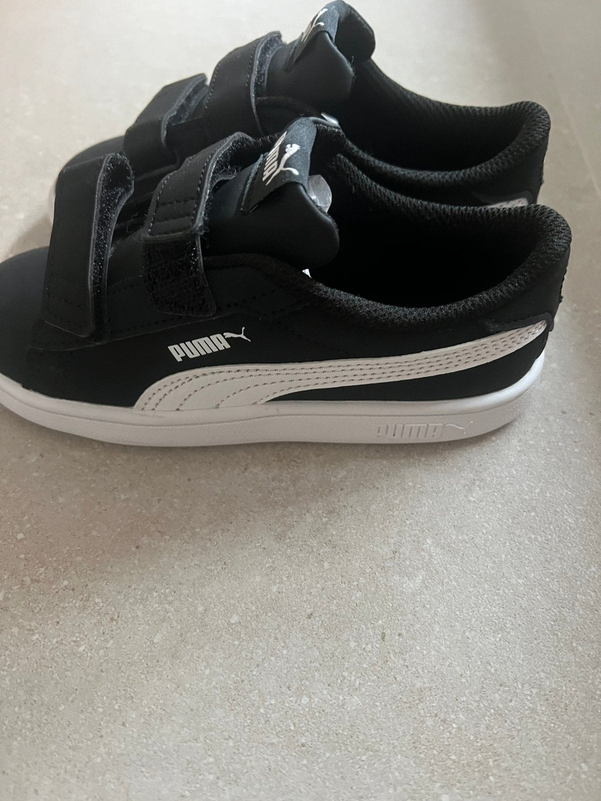 Niuw puma schoenen maatje 27, Enfants & Bébés, Enlèvement, Comme neuf