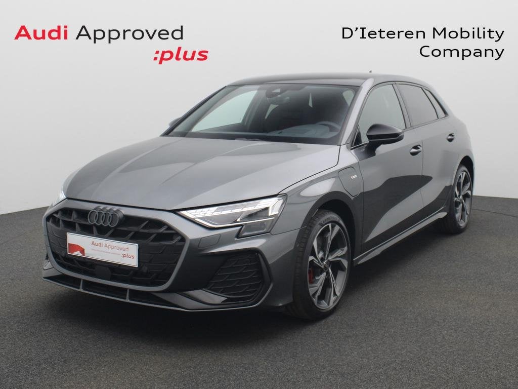 Audi A3 Sportback PHEV A3 Sportback PHEV 45 TFSI e Competiti, Autos, Audi, https://public.car-pass.be/vhr/c8c4bde1-e579-4e8c-9a20-8736fb529003