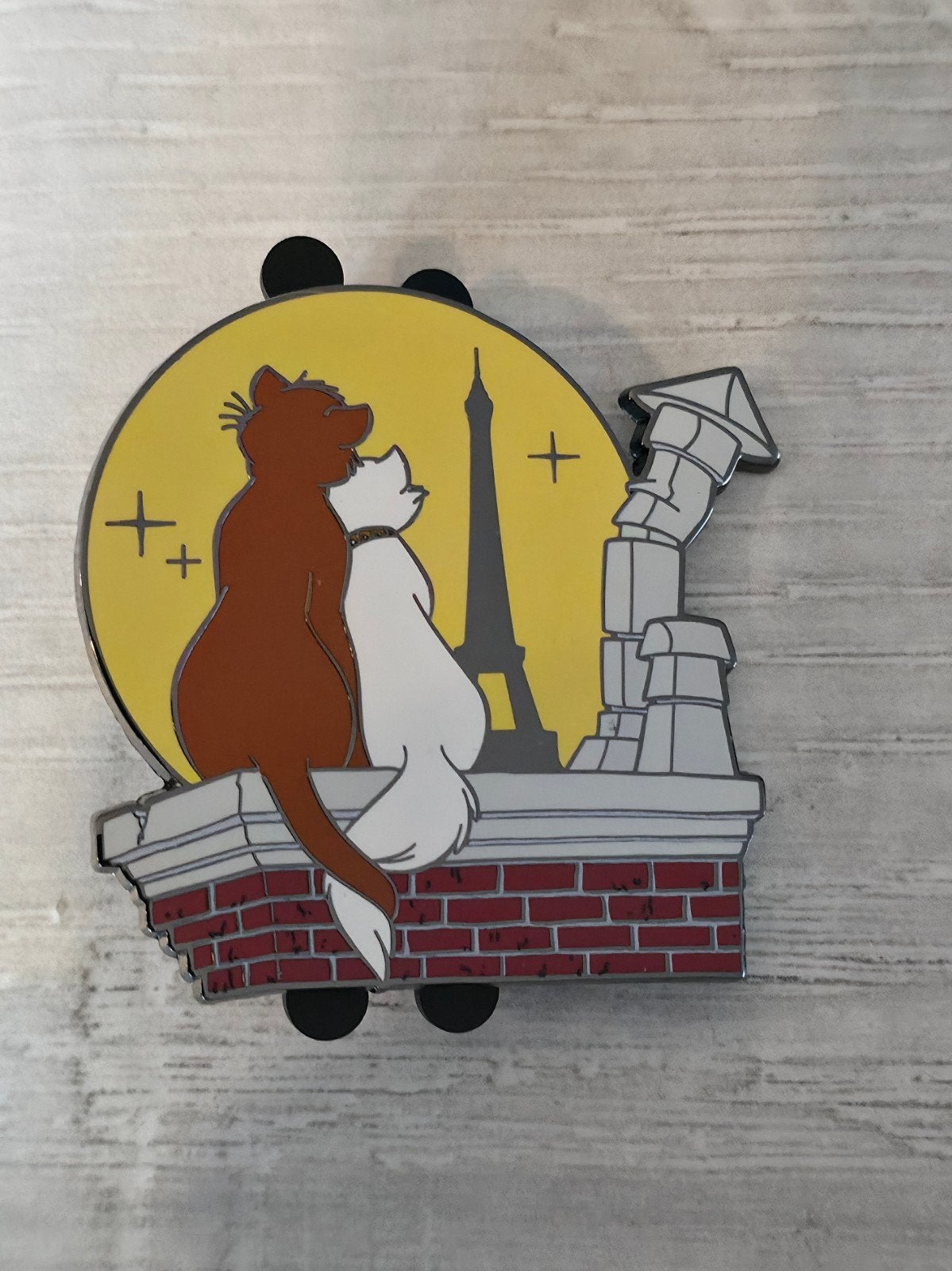 Les Aristochats Duchess et Thomas Pin Disneyland Paris, Collections, Disney, Enlèvement ou Envoi, Autres personnages, Comme neuf