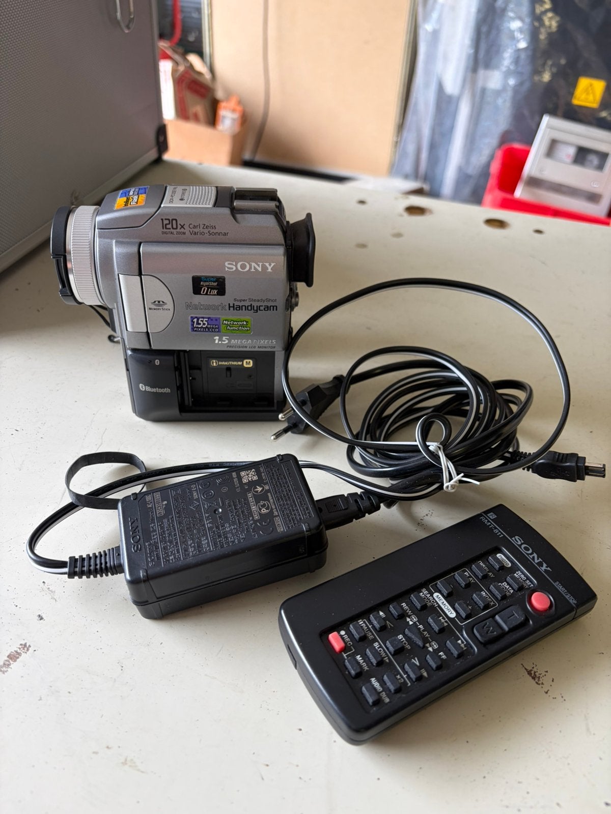 Caméscope Vintage Sony Handycam DCR-PC120E (MiniDV), TV, Hi-fi & Vidéo, Enlèvement ou Envoi, Sony