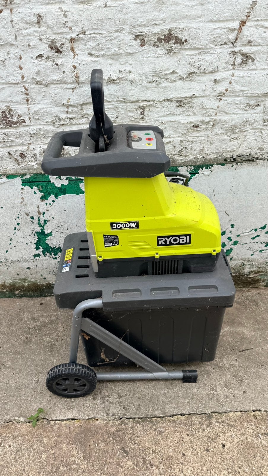 Broyeur RIOBY 3500 W, Tuin en Terras, Ophalen, Gebruikt, Elektrisch, Met opvangzak