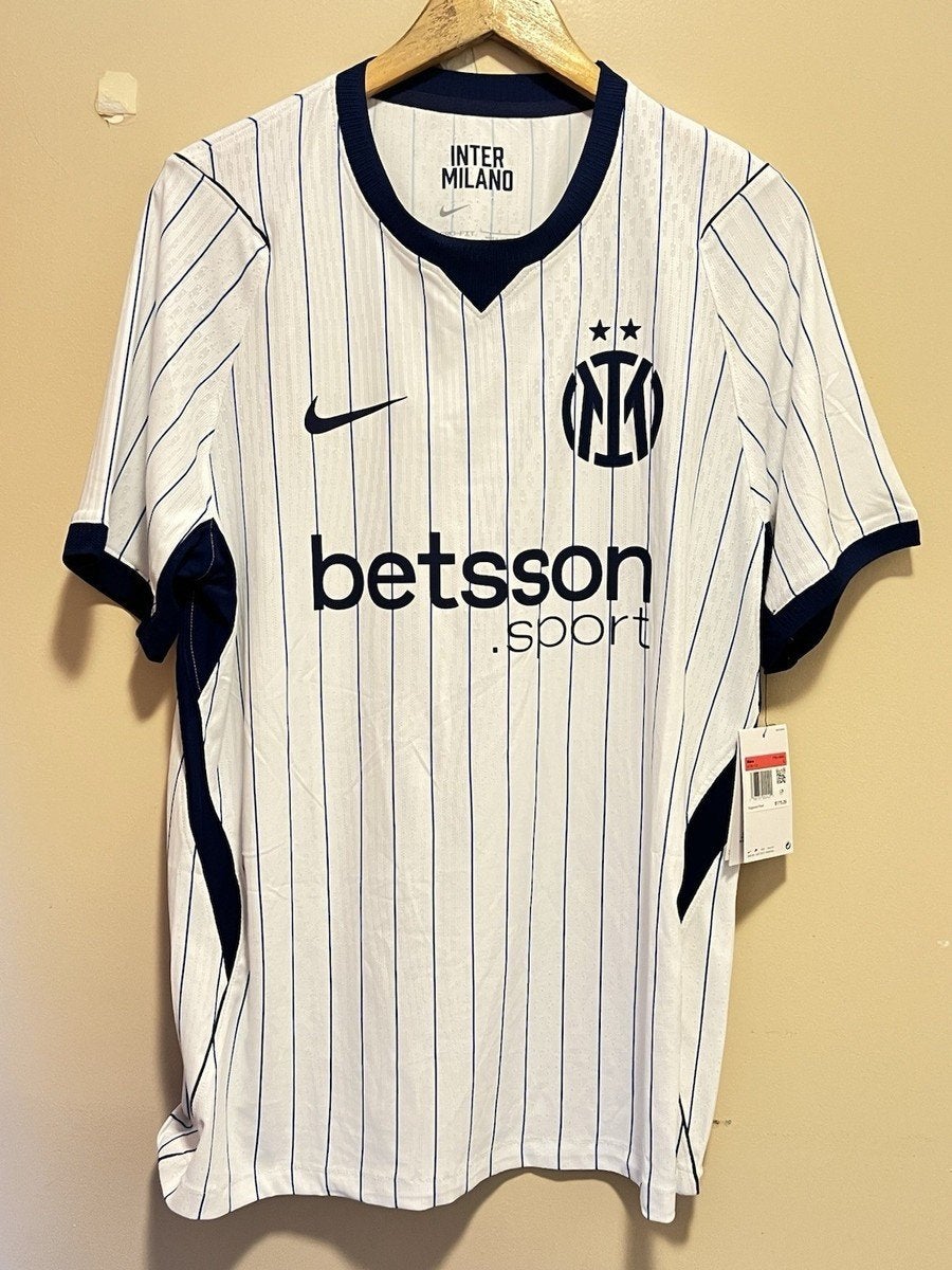 Inter Milan Voetbal Uitshirt Origineel Nieuw 2026, Sport en Fitness, Voetbal, Verzenden