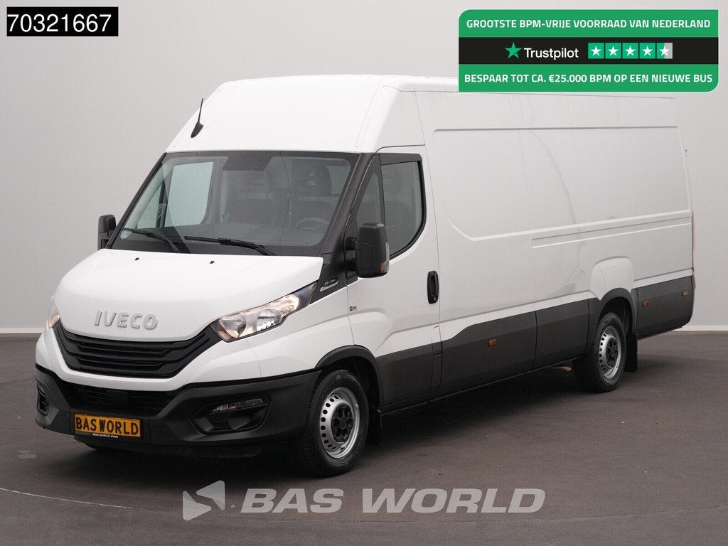 Iveco Daily 35S16 Automaat L3H2 160PK Airco Camera Parkeerse, Auto's, Automaat, Stof, Gebruikt, Euro 6