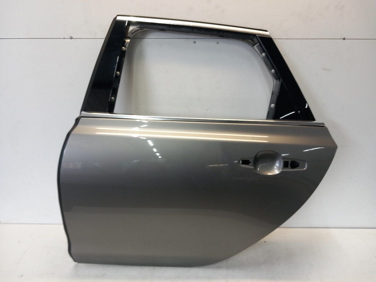 Portier links achter Jaguar XF, Onderdelen@venauto.nl, Van der Ven Autorecycling B.V., Gebruikt, Ettenseweg 76, 4706 PB Roosendaal, The Netherlands