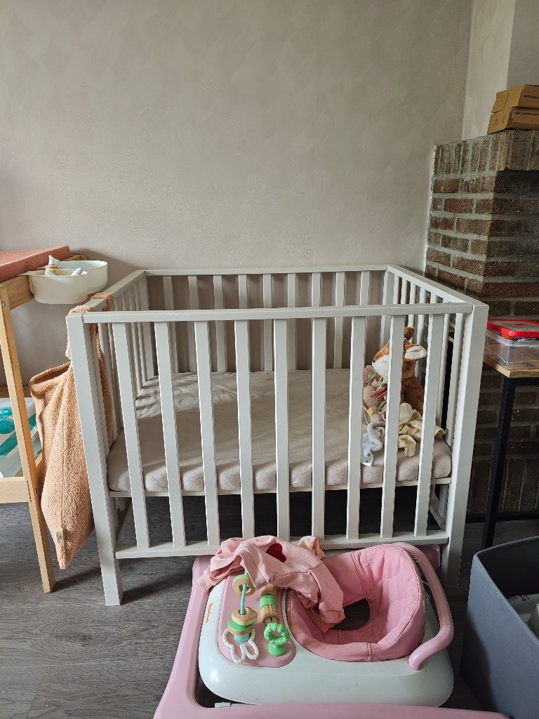 Quax Mila babypark / box – Wit – Verstelbare bodem, Kinderen en Baby's, Ophalen, Zo goed als nieuw, Rechthoekig, In hoogte verstelbaar