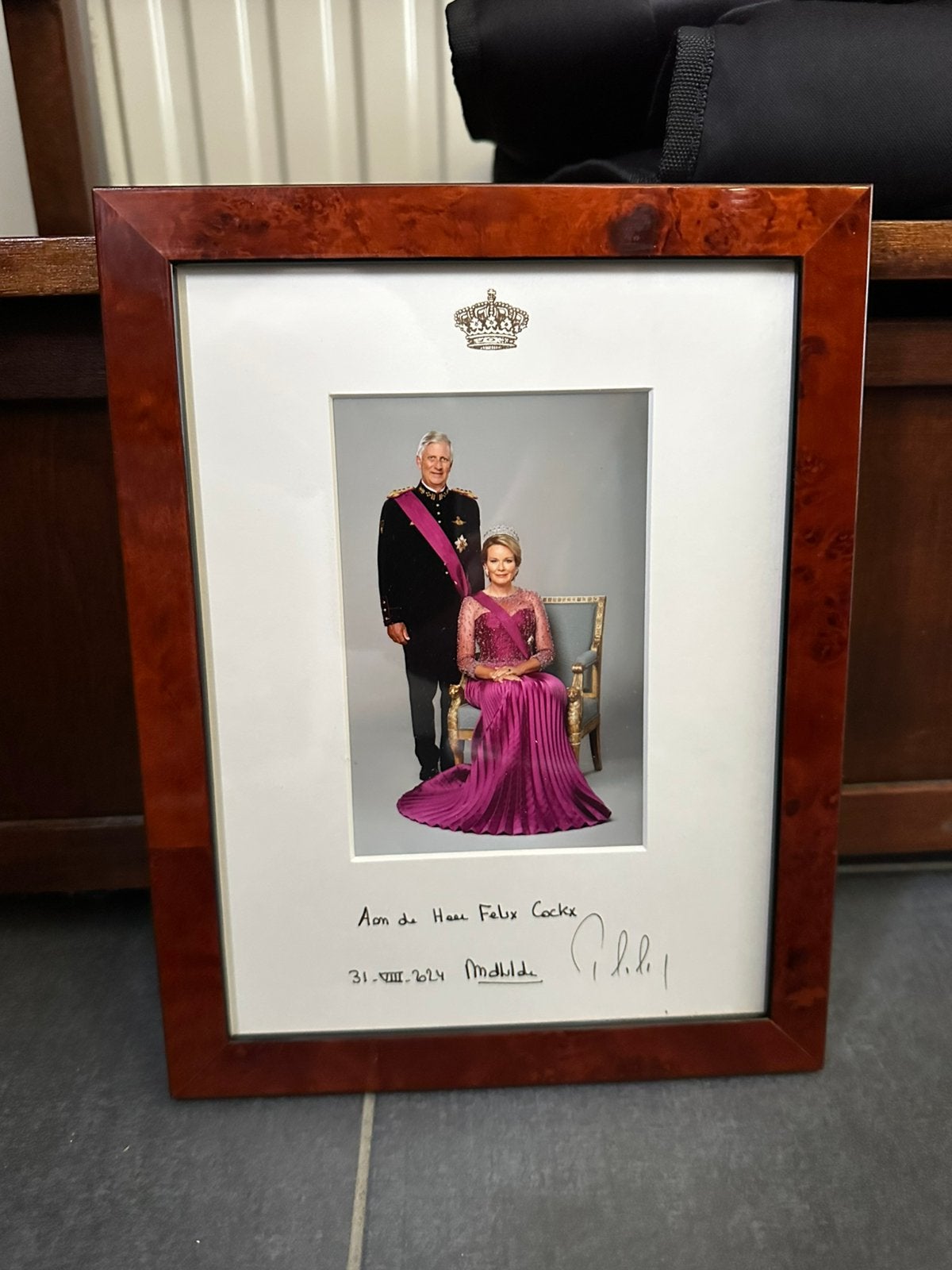 Photo dédicacée du roi Philippe et de la reine Mathilde, Enlèvement ou Envoi, Comme neuf