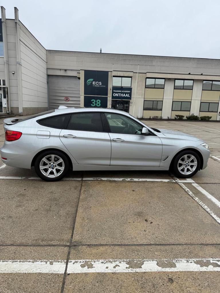 Bmw 318 GT, Autos, Cuir, Achat, Noir, 5 portes