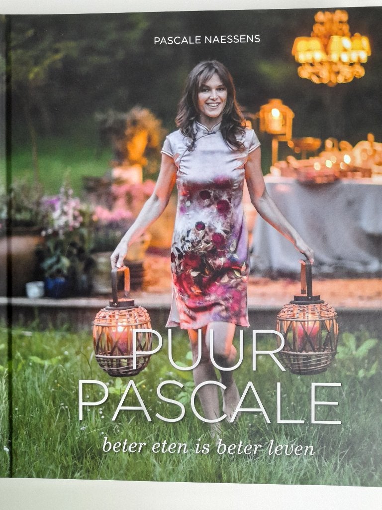 Pascale Naessens. 4 kookboeken, Ophalen of Verzenden, Zo goed als nieuw