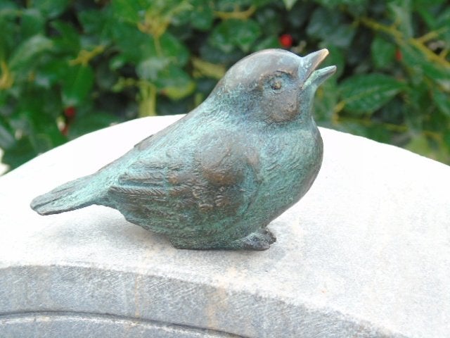 un oiseau en bronze patiné vert, taille réel ..., Enlèvement ou Envoi, Neuf