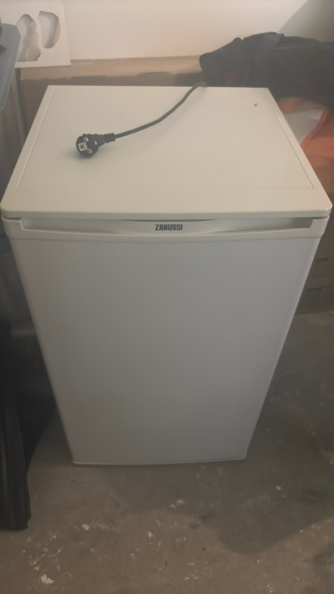 Zanussi diepvries, Ophalen, Zo goed als nieuw