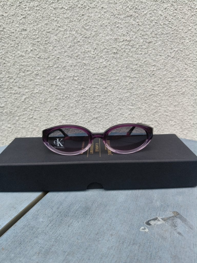 lunettes de soleil Calvin Klein authentiques femmes violette, Neuf, Autres marques, Enlèvement ou Envoi, Lunettes de soleil