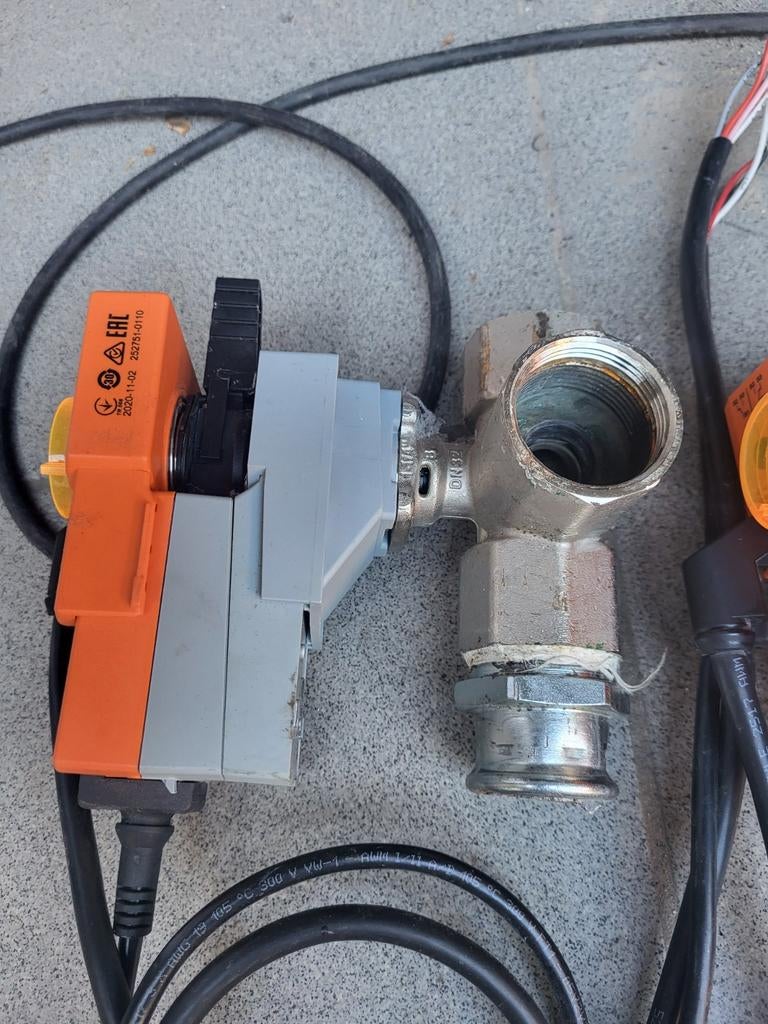 Servomotor Belimo LR24A MET kraan, Ophalen