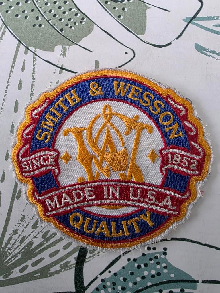 Patch Smith et Wesson, Enlèvement ou Envoi
