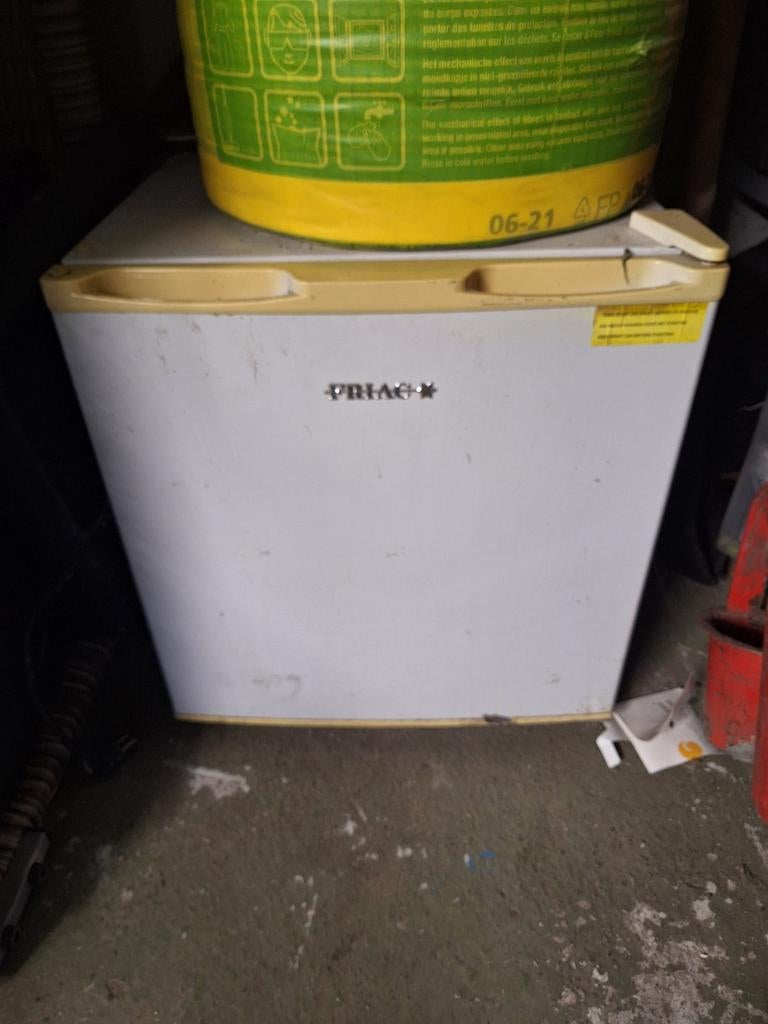 Minifrigo, Ophalen