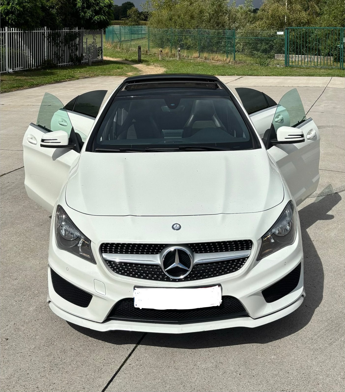 Mercedes-Benz CLA 200 AMG PACK/PANORAMA/N..., Autos, CLA, Achat, Boîte manuelle, Alcantara