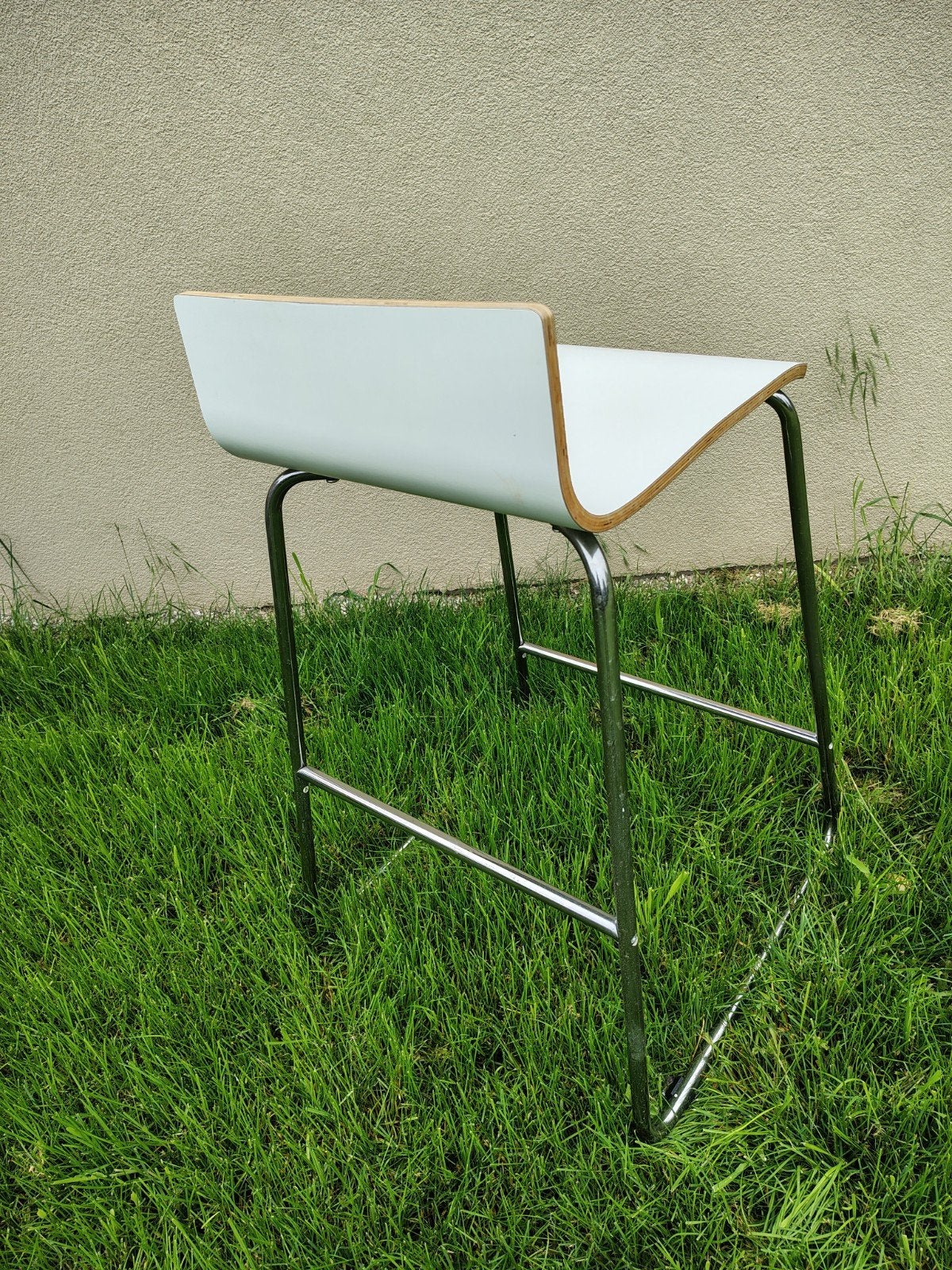 Chaise de bar Ikea blanche avec pieds chromés, Maison & Meubles, Chaises, Enlèvement