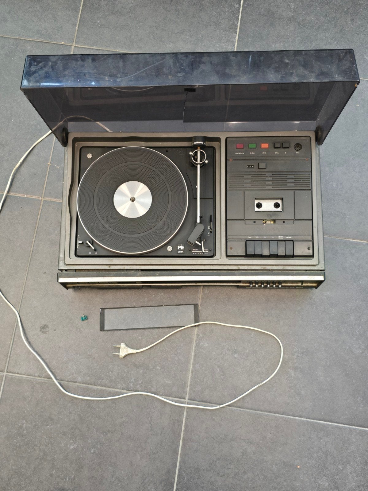 SABA Stereo Compact 963 — Une magnifique combinaison audio v, TV, Hi-fi & Vidéo, Tourne-disque, Enlèvement ou Envoi, Dual, Automatique
