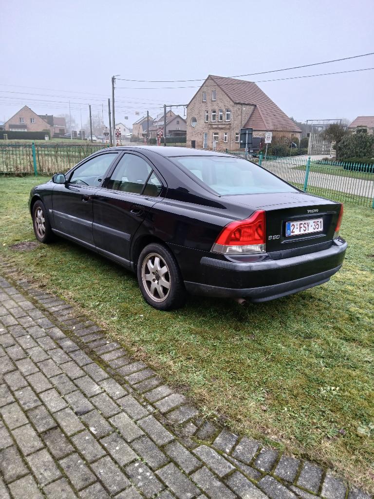 VOLVO S60, Kinderen en Baby's, Speelgoed |Speelgoedvoertuigen, Ophalen, Gebruikt