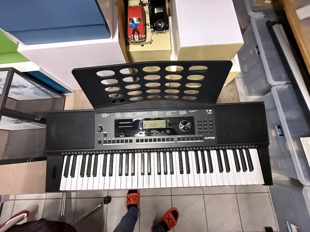 Kurzweil KP110 — comme neuf, Musique & Instruments, Comme neuf, Enlèvement, Sensitif, 61 touches
