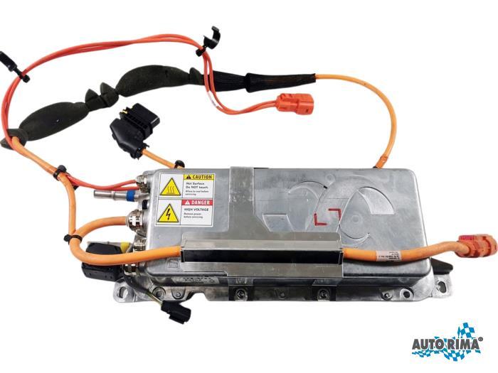 Chargeur de batterie d'un Volvo V60, Autos : Pièces & Accessoires, Électronique & Câbles, Volvo, Utilisé, 3 mois de garantie, Enlèvement ou Envoi