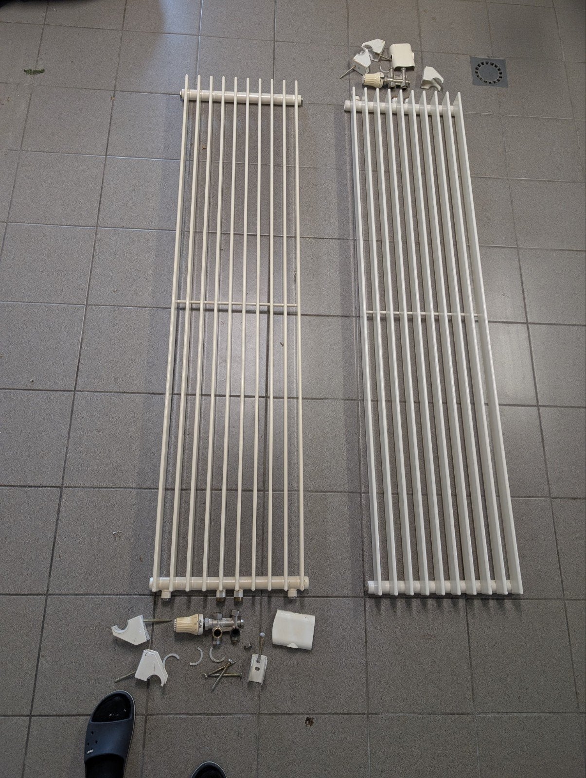 2 x Vasco Sierradiatoren, Doe-het-zelf en Bouw, Verwarming en Radiatoren, Ophalen