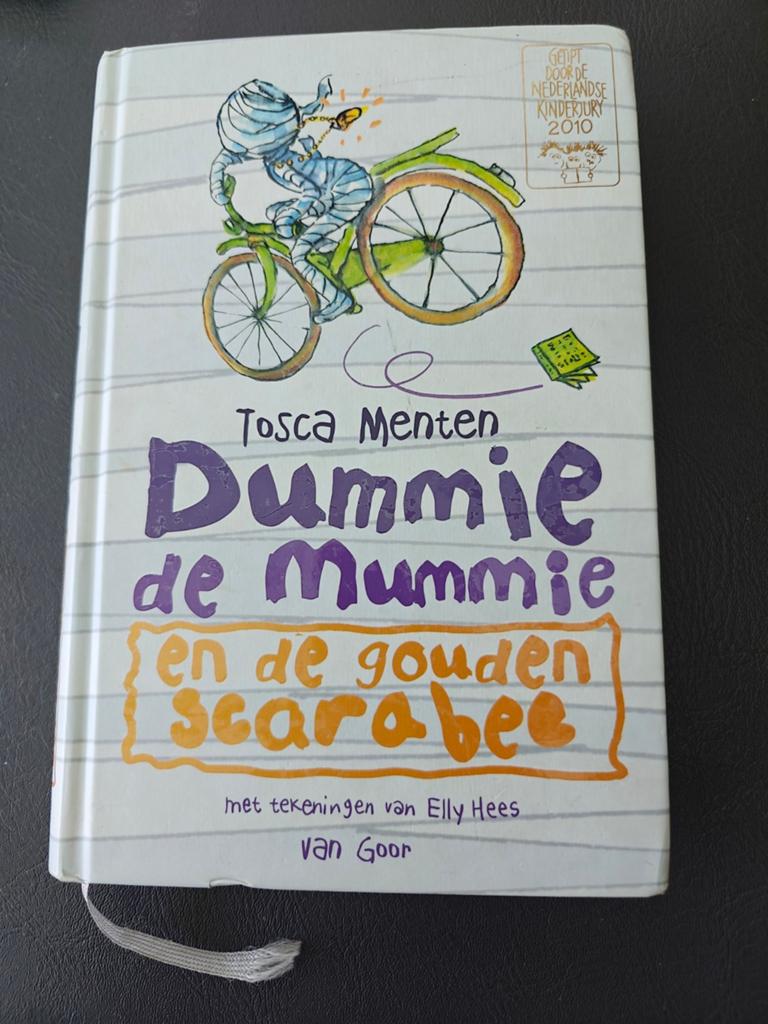 Tosca Menten - Dummie de mummie en de gouden scarabee, Ophalen of Verzenden, Tosca Menten