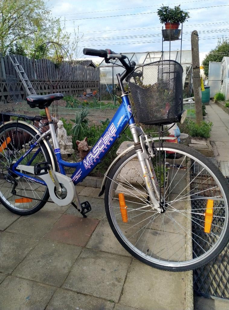 Meisjes-/damesfiets 28', frame 45-50, zeer goed, Fietsen en Brommers, Fietsen | Dames | Damesfietsen, Ophalen, Zo goed als nieuw